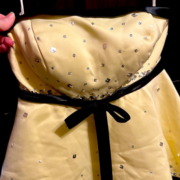 Cute fancy dress - Picture 2 of 4